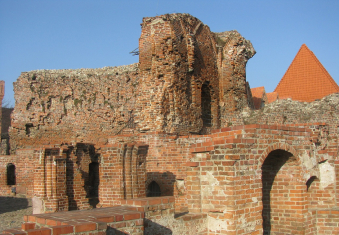 przewodnik turystyczny po toruniu ruiny zamku